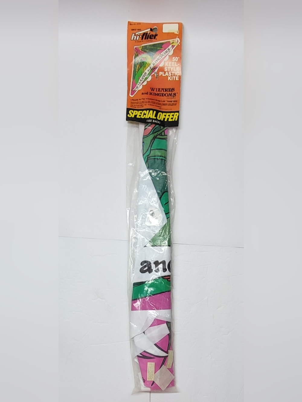 New Hi-flier WIZARDS and KINGDOMS 50" KEEL-STYLE PLASTIC KITE Instant Snap-lok